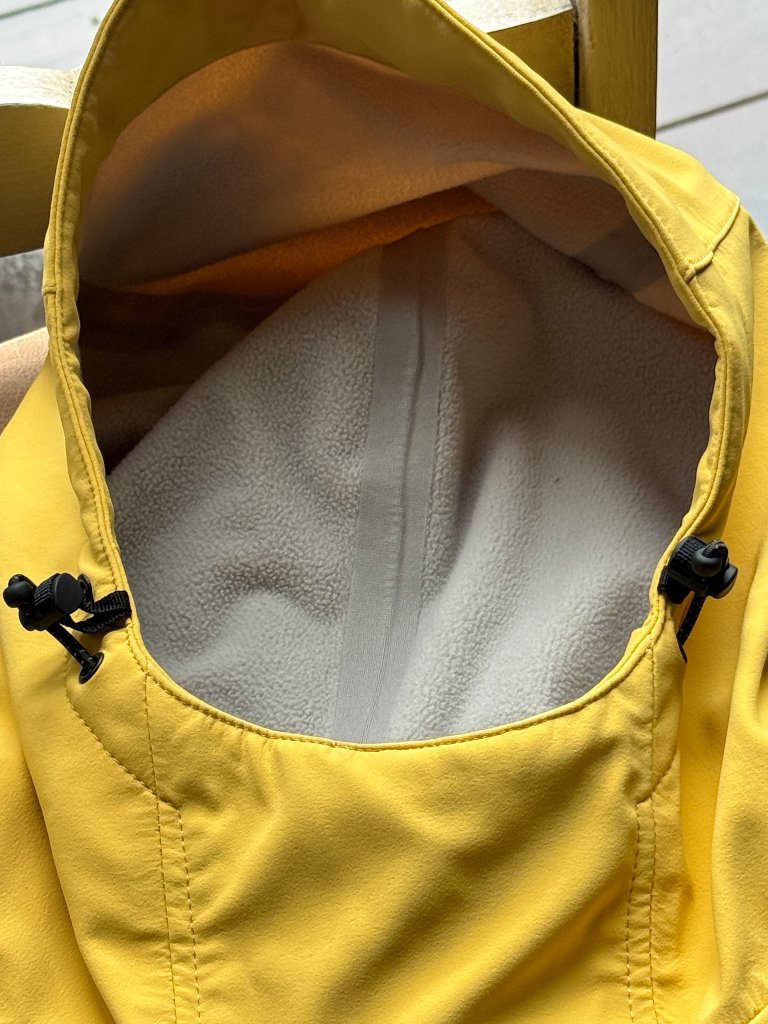 Montec Tempest Ski / Snowboard Anorak Jacket Gold/Black Women M Flawless — image 6 of 8